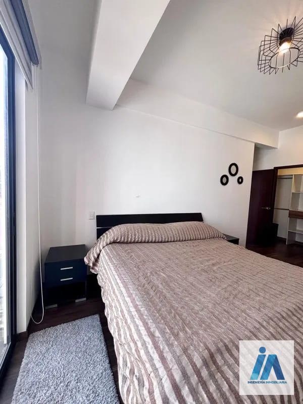 ALQUILER / VENTA - Casa Clara Z.10 — Apartamento en Alquiler en Casa Clara, Zona 10, Guatemala, Ciudad — foto 4 de 13