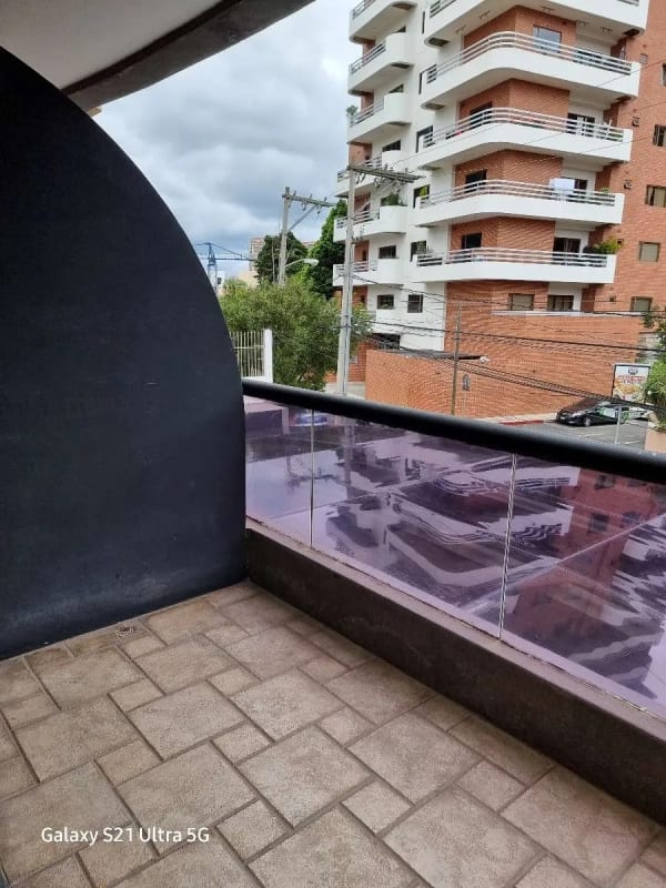 Altos de Santa Clara, Z. 10 Apartamento en renta — Apartamento en Alquiler en Altos de Santa Clara, Zona 10, Guatemala, Ciudad — foto 10 de 12