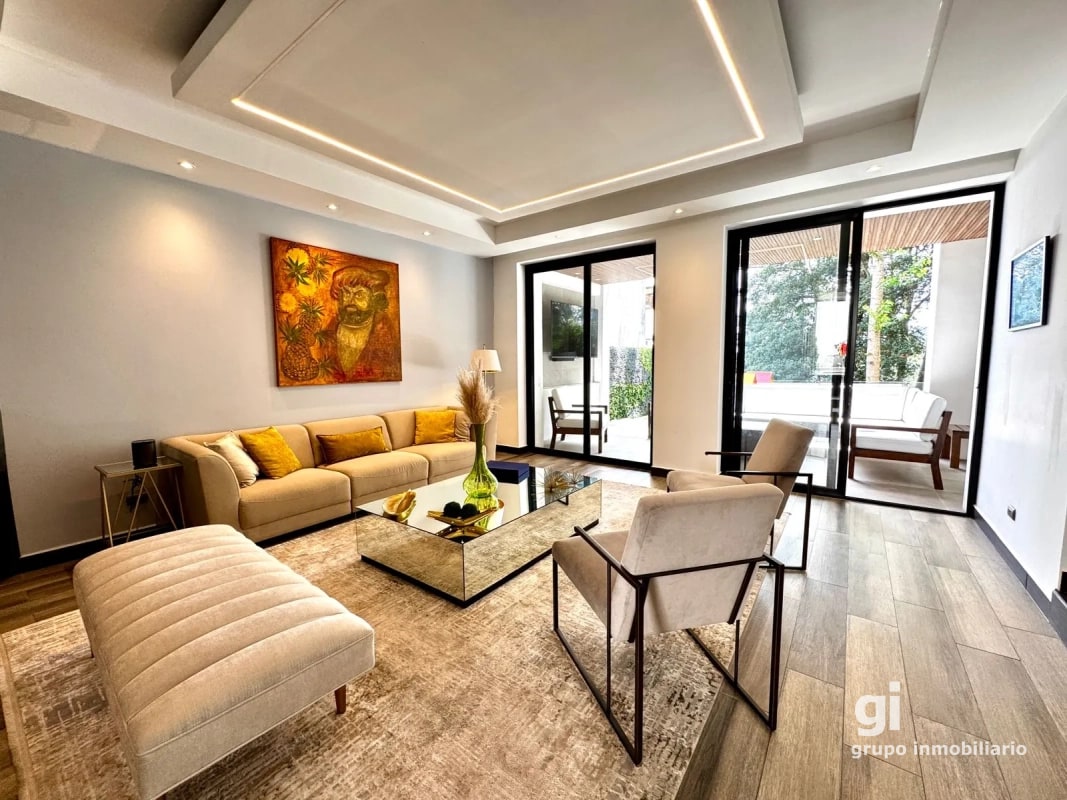 Casa en venta en Santa Rosalía con excelente distribución, jardín y pozo propio - 9
