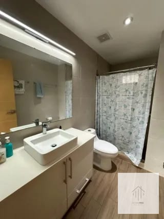 Apartamento en Venta en Zona 10 — Apartamento en Venta en City Haus, Zona 10, Guatemala, Ciudad — miniatura 12 de 15
