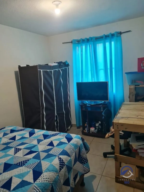 Casa en venta en Santa Rita 2, Villa Nueva - 3