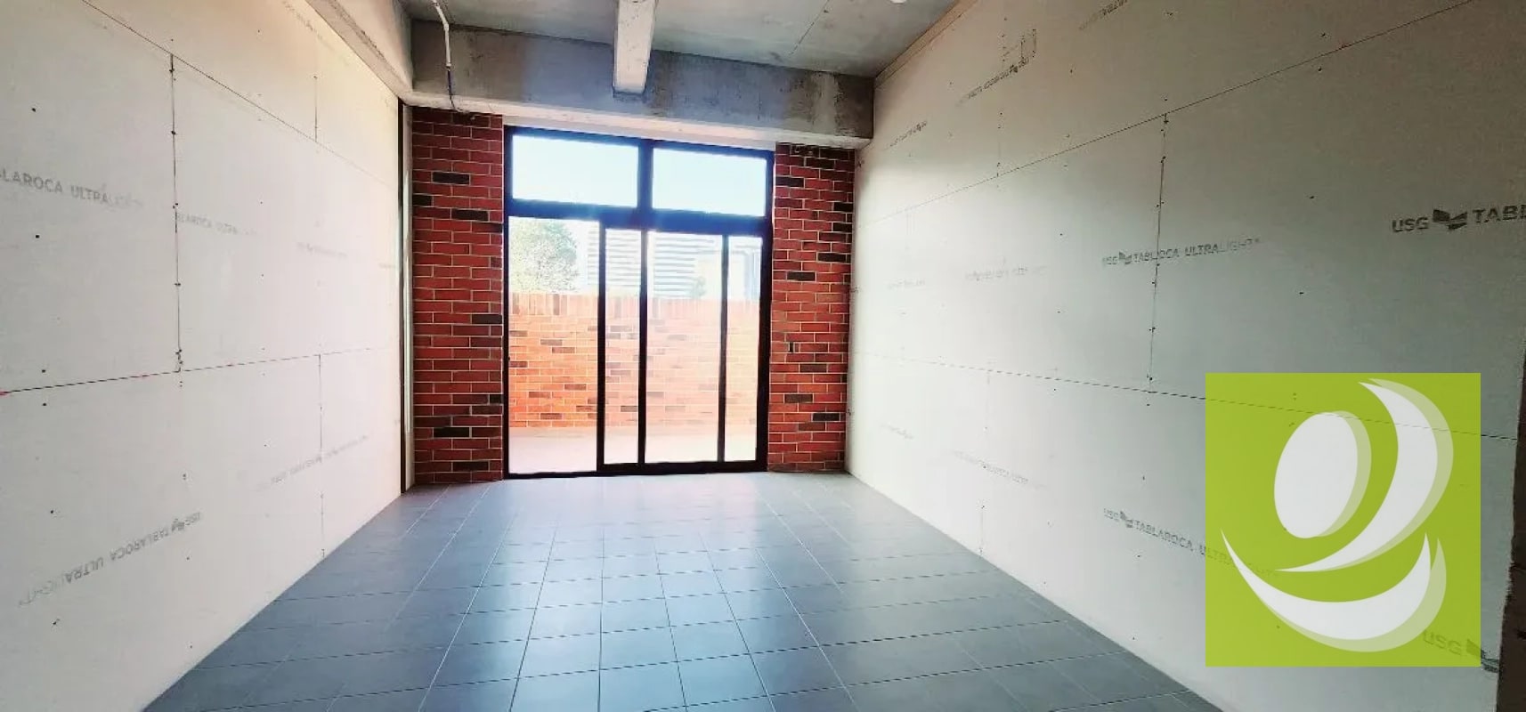 Local Comercial en Renta 2do Nivel zona 10 - 5