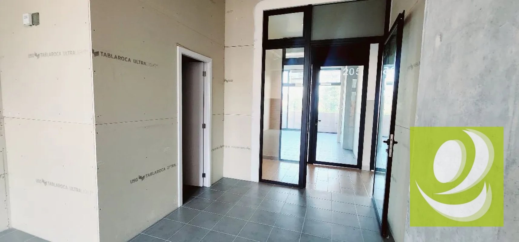 Local Comercial en Renta 2do Nivel zona 10 - 4
