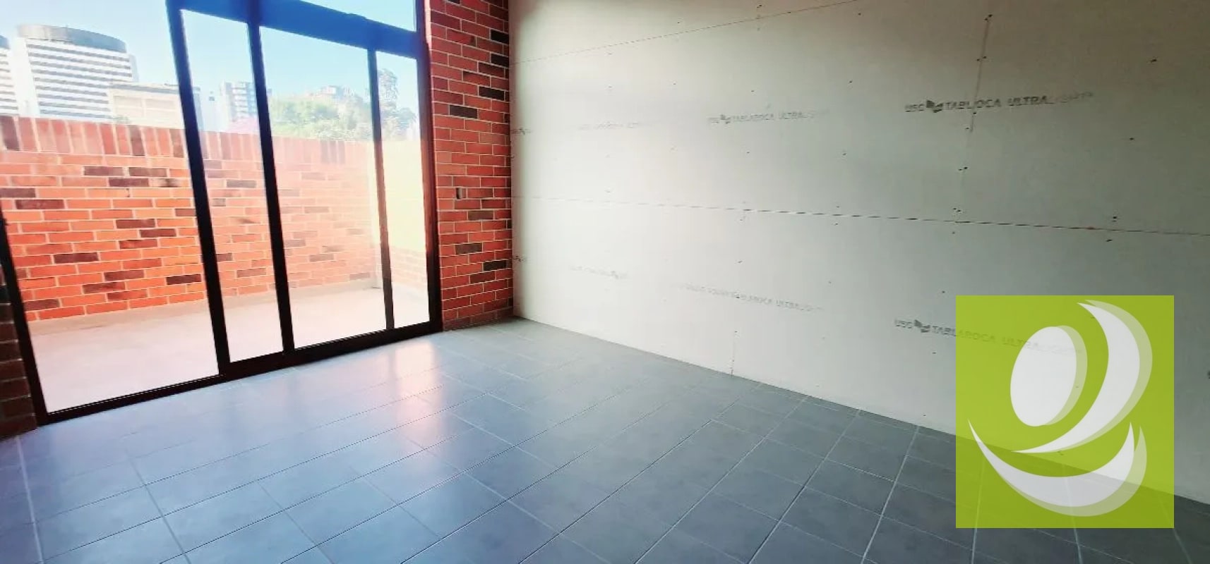 Local Comercial en Renta 2do Nivel zona 10 - 3
