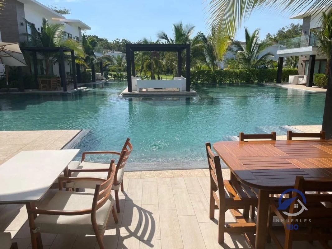 Chalet amueblado en venta en Villas La Mar - 15