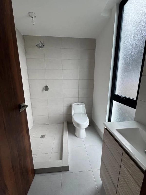Se vende apartamento, 2 hab, Torre Milea, zona 13 Ciudad Guatemala — Apartamento en Venta en Torre Nova, Zona 13, Guatemala, Ciudad — foto 5 de 10