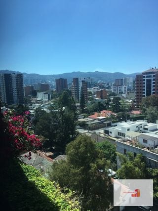 Penthouse amplio en renta — Apartamento en Alquiler en Plaza San Marco, Zona 10, Guatemala, Ciudad — miniatura 12 de 14