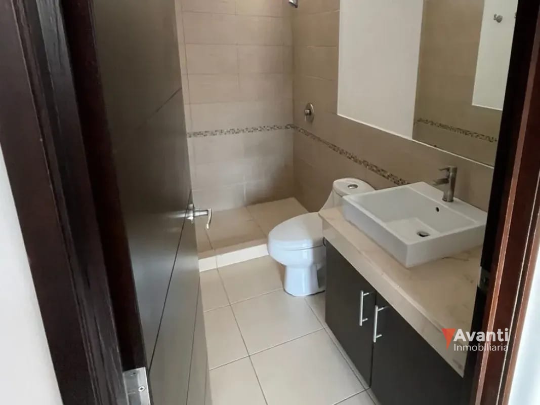 ALQUILER APARTAMENTO ZONA 14 — Apartamento en Alquiler en Zona 14, Guatemala, Ciudad — foto 5 de 12