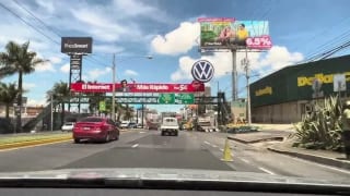 Edificio en Renta - Zona 10 - Sobre Boulevard los Próceres — Edificio en Alquiler en Zona 10, Guatemala, Ciudad — miniatura 1 de 17