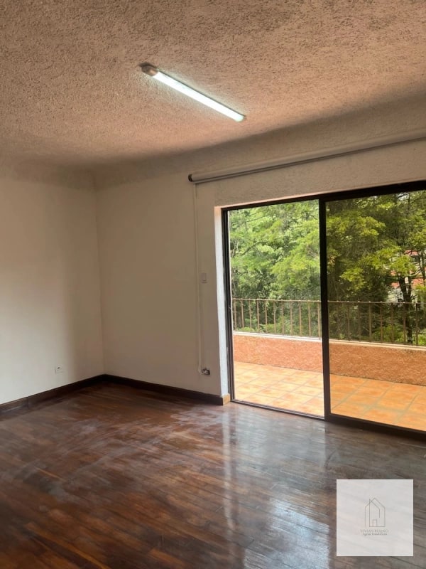 Apartamento amplio en venta/renta zona 15 - 7