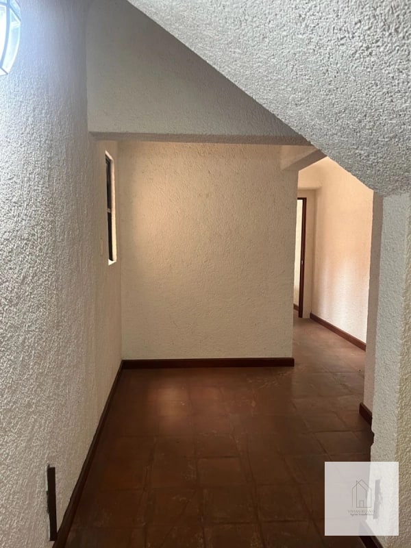 Apartamento amplio en venta/renta zona 15 - 5