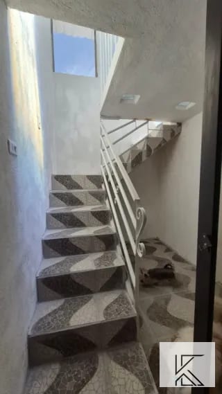 Bella casa en Venta en zona 7 de Mixco, a pocas cuadras de la a Roosevelt — Casa en Venta en Zona 7 Mixco, Guatemala, Ciudad — miniatura 8 de 16