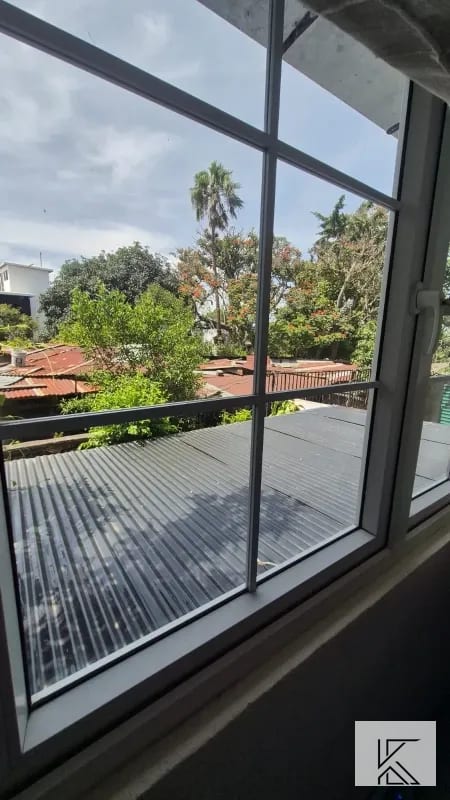 Bella casa en Venta en zona 7 de Mixco, a pocas cuadras de la a Roosevelt — Casa en Venta en Zona 7 Mixco, Guatemala, Ciudad — foto 13 de 16