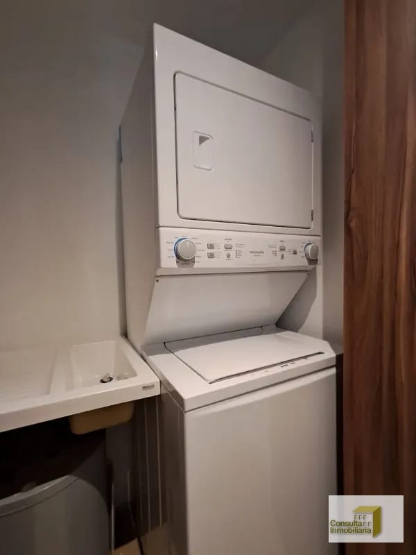 Zona 10/ Edificio Viana / Con financiamiento — Apartamento en Venta en Zona 10, Guatemala, Ciudad — foto 7 de 12