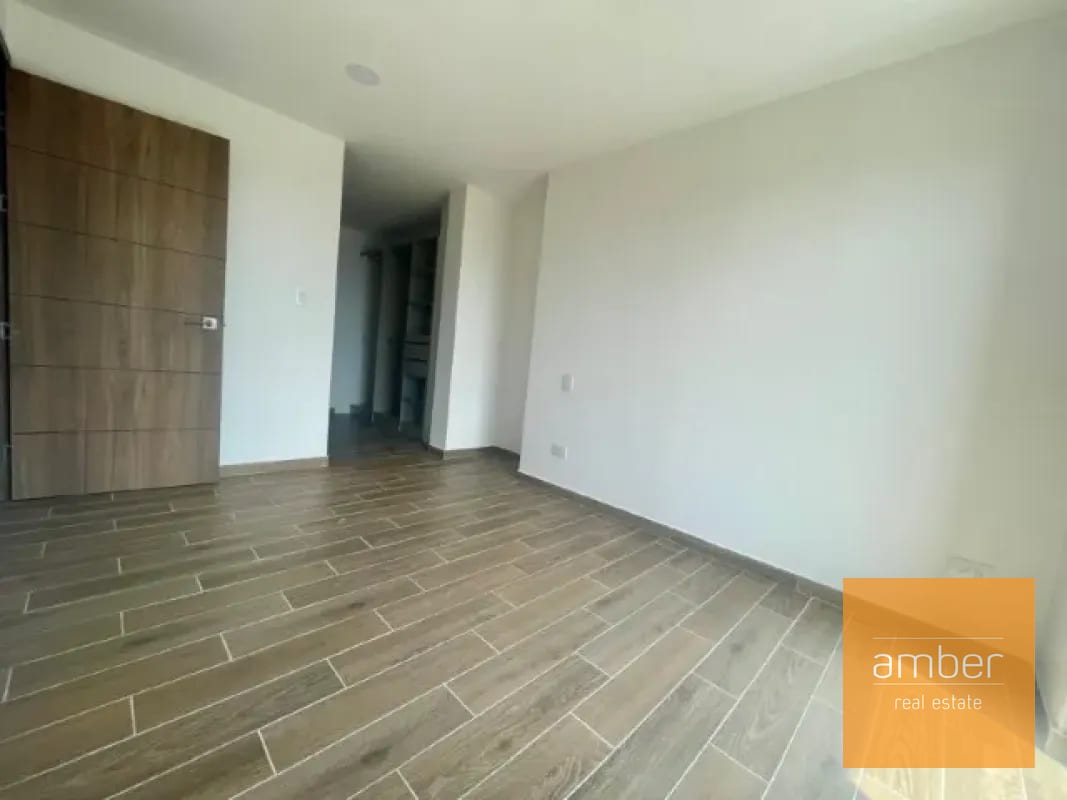Apartamento en Parque 14, Zona 14 — Apartamento en Venta en Parque 14, Zona 14, Guatemala, Ciudad — foto 6 de 13