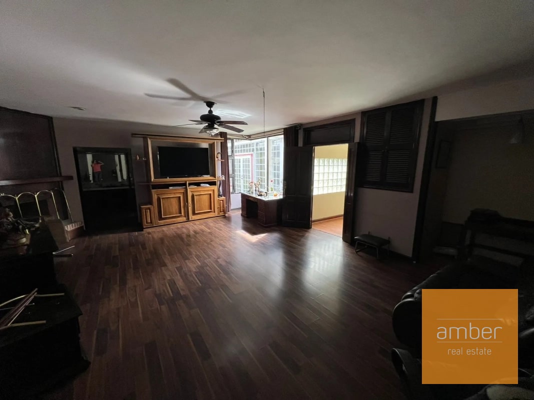 Casa en Zona 13, para remodelar o demoler - 10