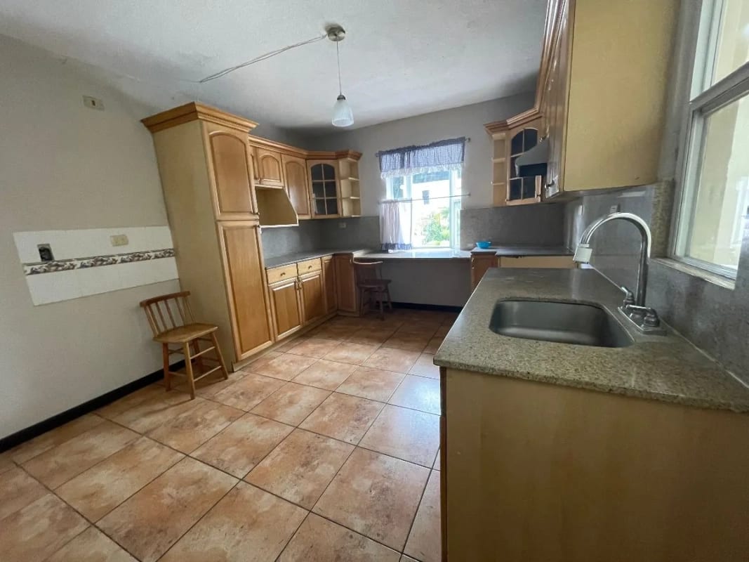 Casa en Venta 4 Habitaciones CAES Km. 24.2 — Casa en Venta en km 21-25, Carretera a El Salvador, Guatemala, Ciudad — foto 12 de 16