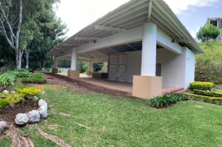 Casa en venta: Tu refugio perfecto con el diseño que mereces — Casa en Venta en Bosques de Villa Verde, Carretera a El Salvador, Guatemala, Ciudad — miniatura 2 de 7
