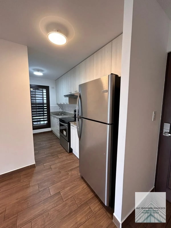 RENTA /VENTA APARTAMENTO BALMES ZONA 11 - 14