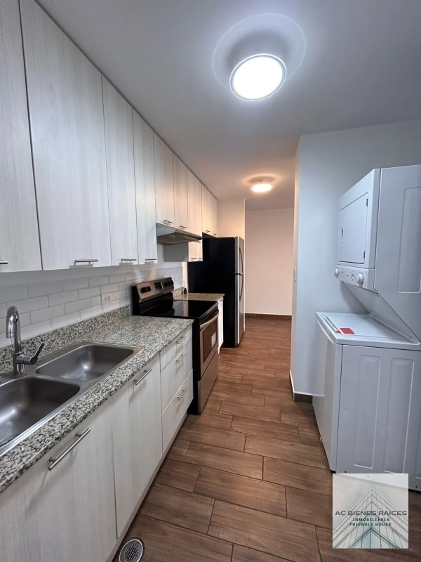 RENTA /VENTA  APARTAMENTO BALMES ZONA 11 - 13