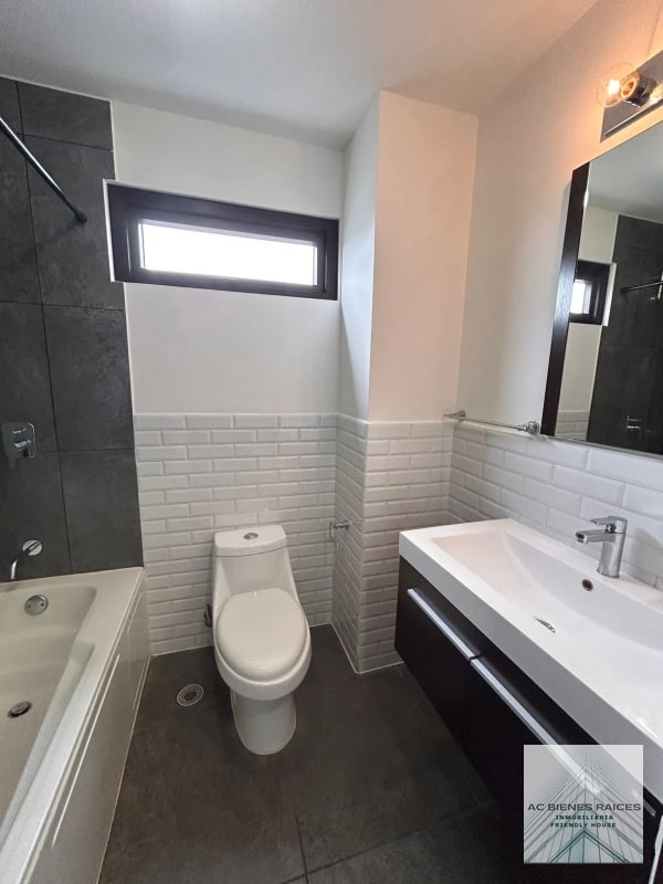 RENTA /VENTA APARTAMENTO BALMES ZONA 11 - 6