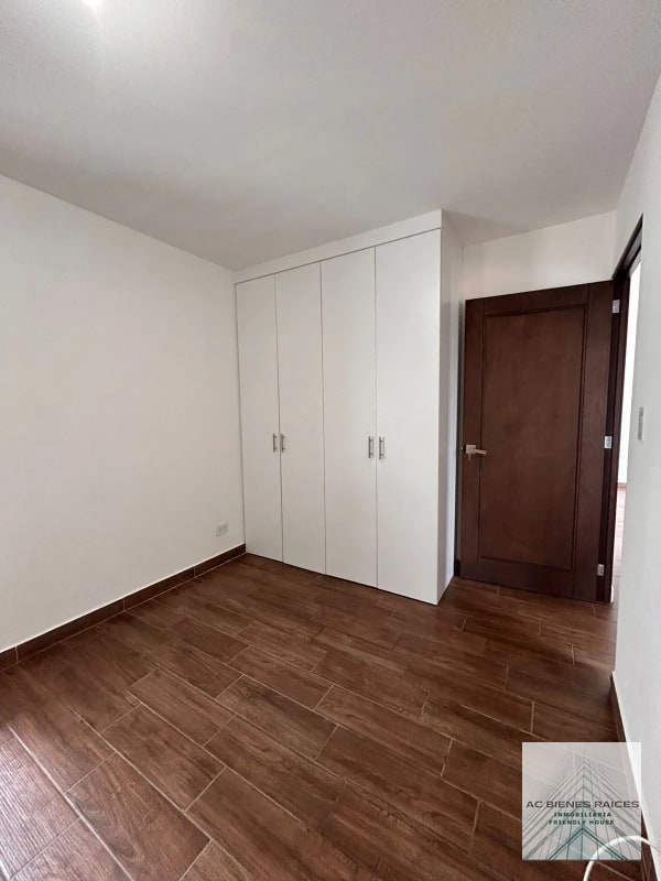 RENTA /VENTA  APARTAMENTO BALMES ZONA 11 - 5