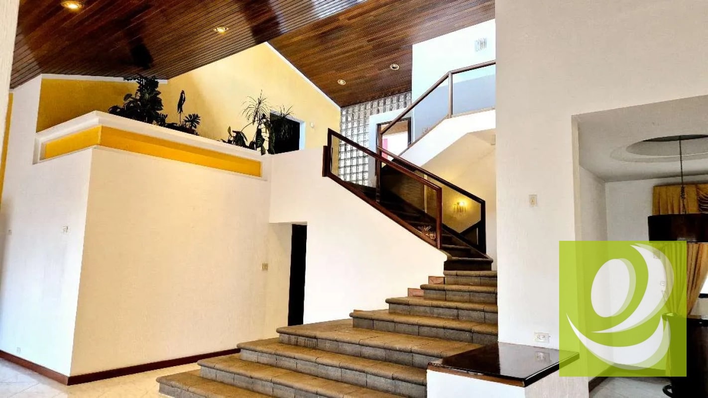 En venta casa de lujo en km 9.5 CAES - 6