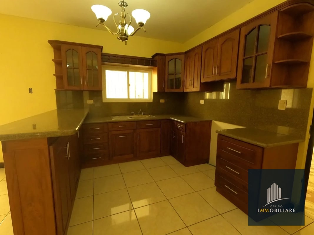 Casa en venta en zona 11 Colonia Roosevelt, Cerca del CUM - 16