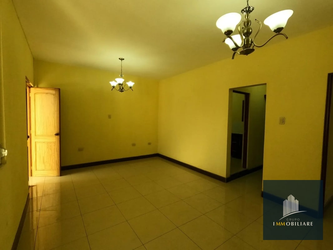 Casa en venta en zona 11 Colonia Roosevelt, Cerca del CUM - 9