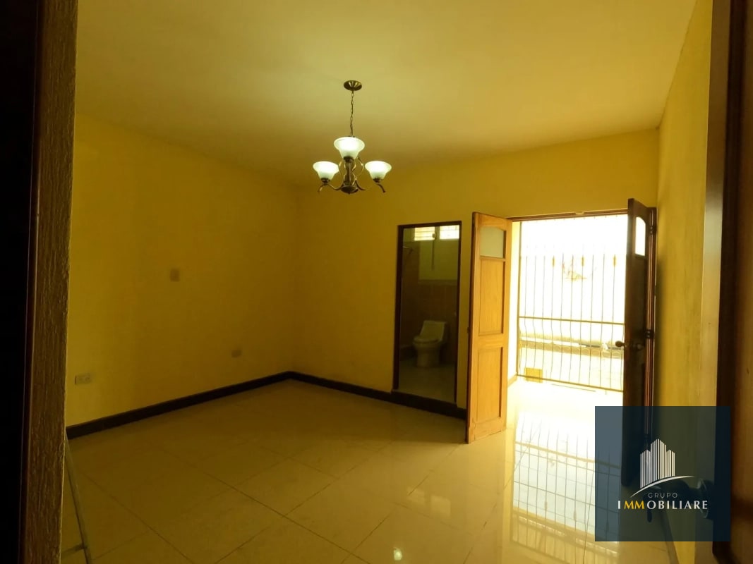 Casa en venta en zona 11 Colonia Roosevelt, Cerca del CUM - 6