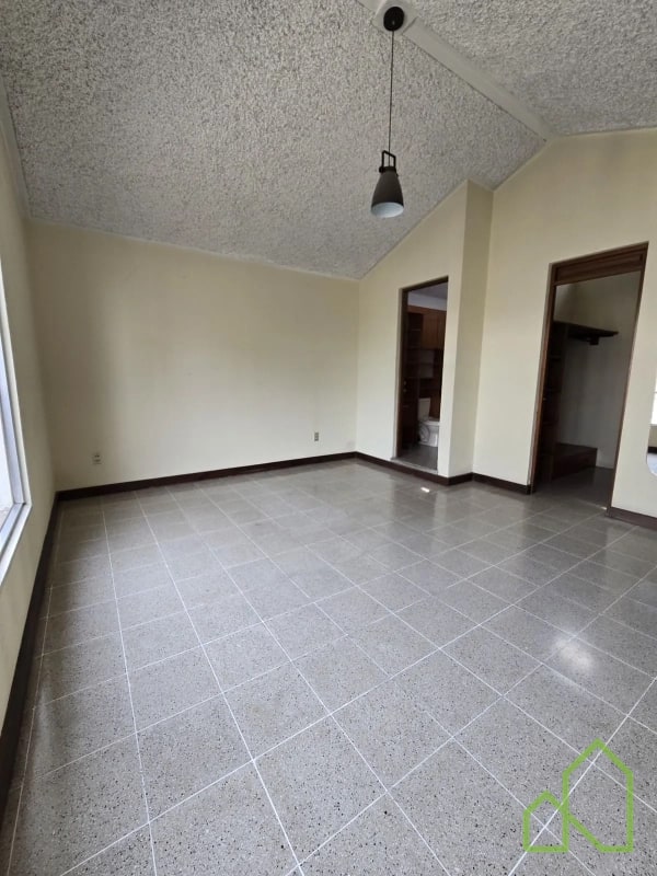 Casa en Venta en Condominio Zona 11 - 11