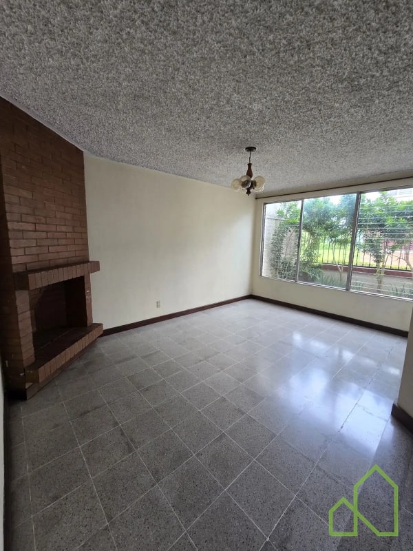 Casa en Venta en Condominio Zona 11 - 13