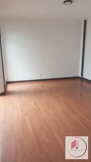 RENTA DE CASA EN ZONA 13 PARA OFICINAS, CLINICAS O NEGOCIO A PUERTA CERRADA — Oficina en Alquiler en Zona 13, Guatemala, Ciudad — miniatura 5 de 17