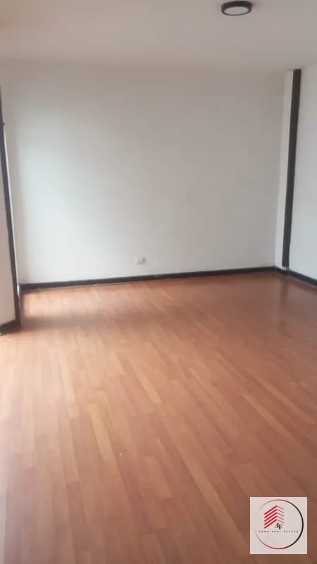 RENTA DE CASA EN ZONA 13 PARA OFICINAS, CLINICAS O NEGOCIO A PUERTA CERRADA — Oficina en Alquiler en Zona 13, Guatemala, Ciudad — foto 5 de 17