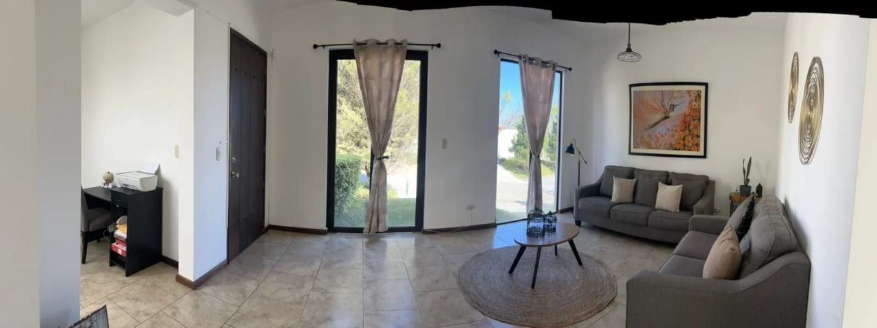 BONITA CASA EN RENTA EN LAZOS DE FRAIJANES CAES — Casa en Alquiler en Lazos de Fraijanes, Carretera a El Salvador, Guatemala, Ciudad — foto 10 de 11