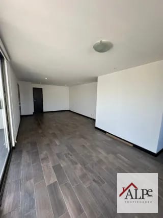 PENTHOUSE CON TERRAZA ZONA 10 — Apartamento en Alquiler en Verona, Zona 10, Guatemala, Ciudad — miniatura 1 de 15