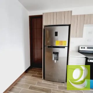 APARTAMENTO EN VENTA ZONA 14 — Apartamento en Venta en Vila Catorce, Zona 14, Guatemala, Ciudad — miniatura 6 de 9