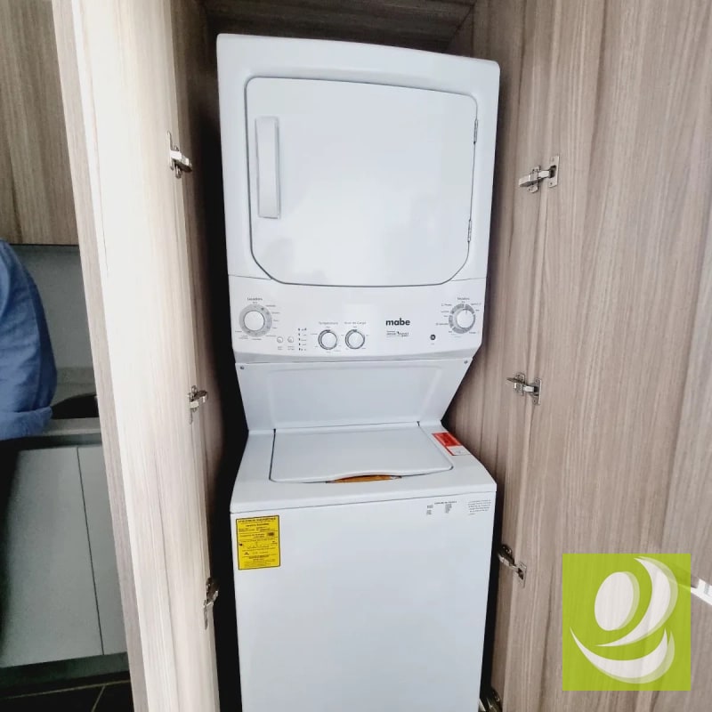 APARTAMENTO EN VENTA ZONA 14 - 1