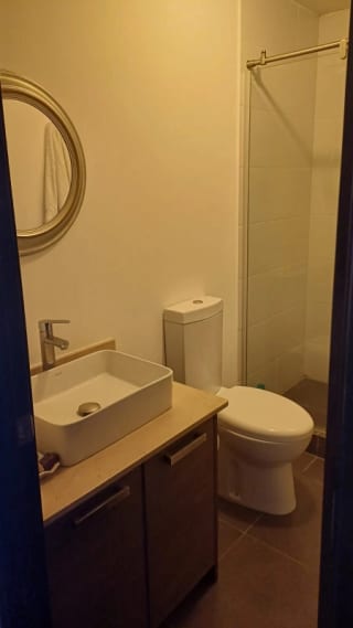 Apartamento amueblado en renta zona 10 — Apartamento en Alquiler en Zona 10, Guatemala, Ciudad — miniatura 7 de 10