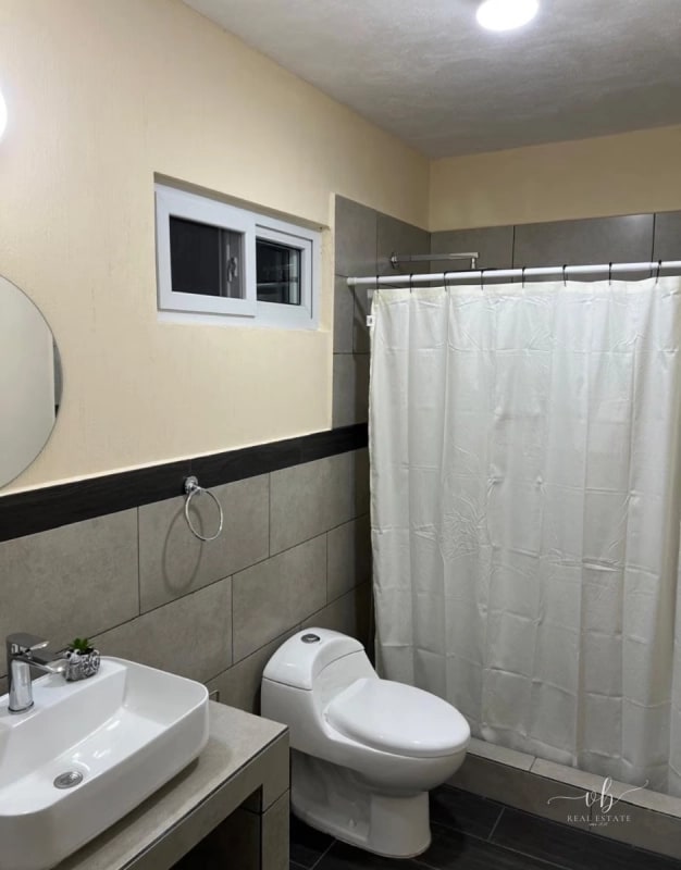 Casa de playa en venta - Monterrico - 1