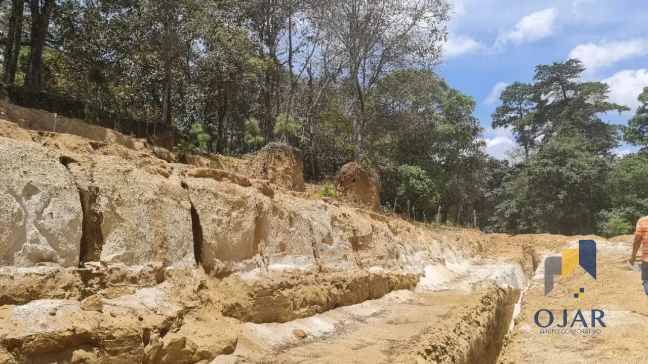 TERRENOS EN VENTA EN SUMPANGO, A 3 MIN DEL CENTRO — Terreno en Venta en San Juan Sacatepéquez, Sacatepéquez — foto 8 de 13