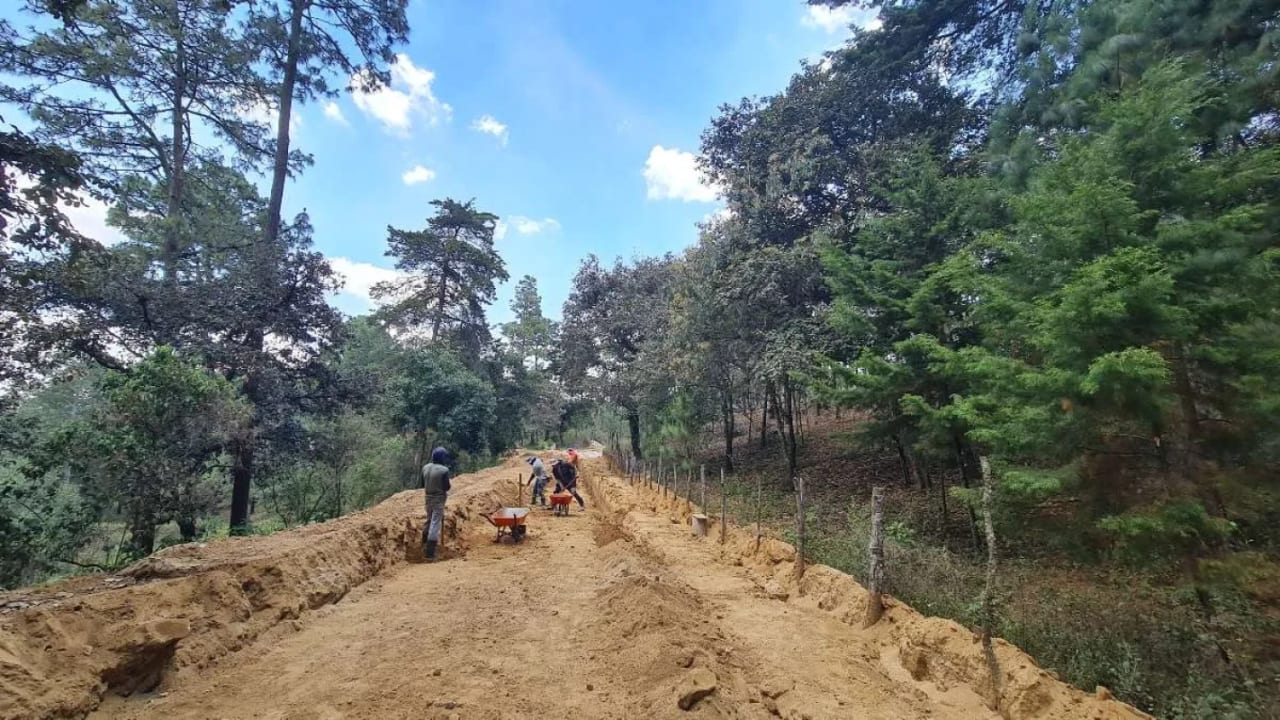TERRENOS EN VENTA EN SUMPANGO, A 3 MIN DEL CENTRO — Terreno en Venta en San Juan Sacatepéquez, Sacatepéquez — foto 6 de 13
