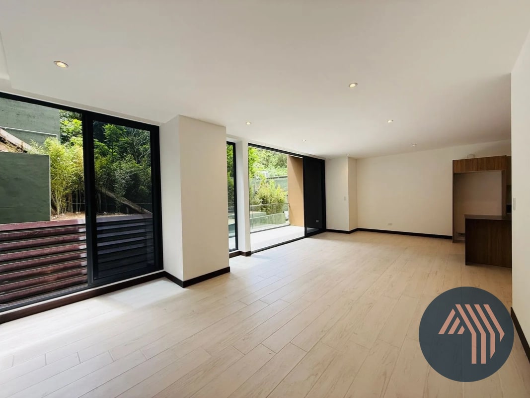VENTA DE EXCLUSIVOS APARTAMENTOS - SPAZIO, ZONA 15 - 9