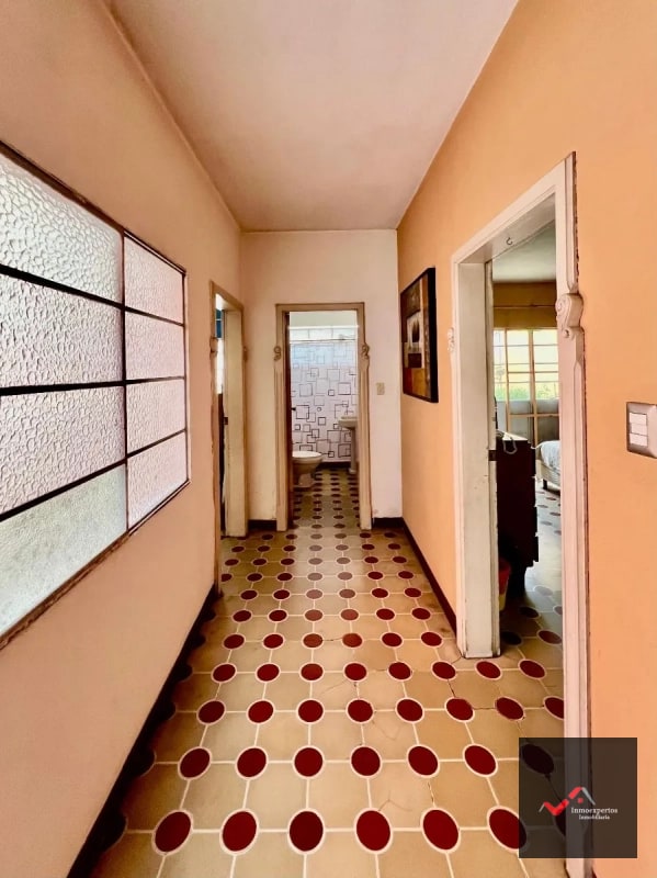 CASA EN VENTA ZONA 1 SOBRE 7MA AVENIDA - 12