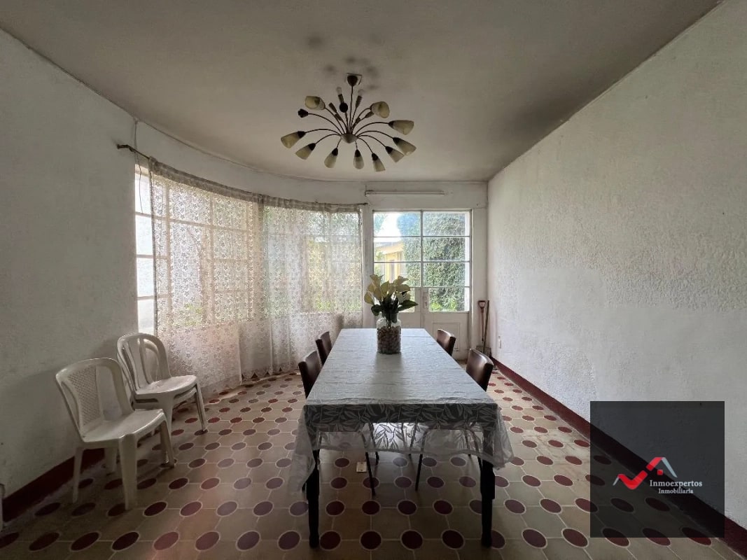 CASA EN VENTA ZONA 1 SOBRE 7MA AVENIDA - 3