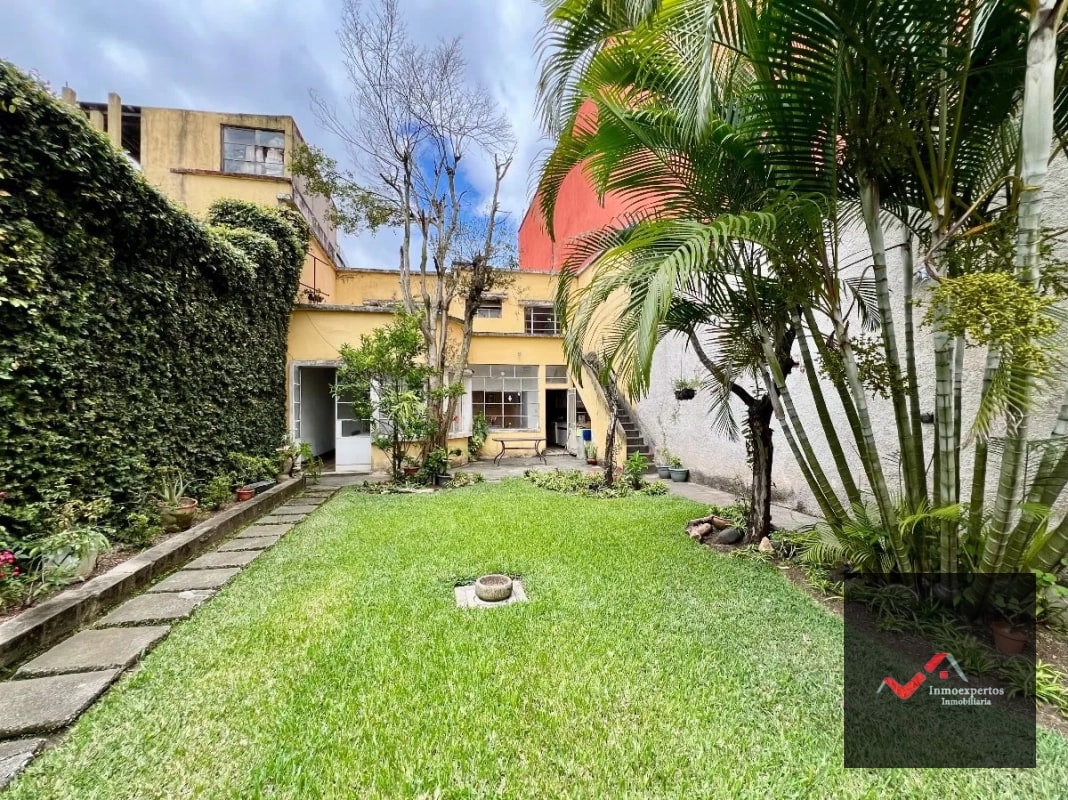 CASA EN VENTA ZONA 1 SOBRE 7MA AVENIDA - 2