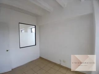 OFICINA EN RENTA ZONA 10 — Oficina en Alquiler en Zona 10, Guatemala, Ciudad — miniatura 5 de 7