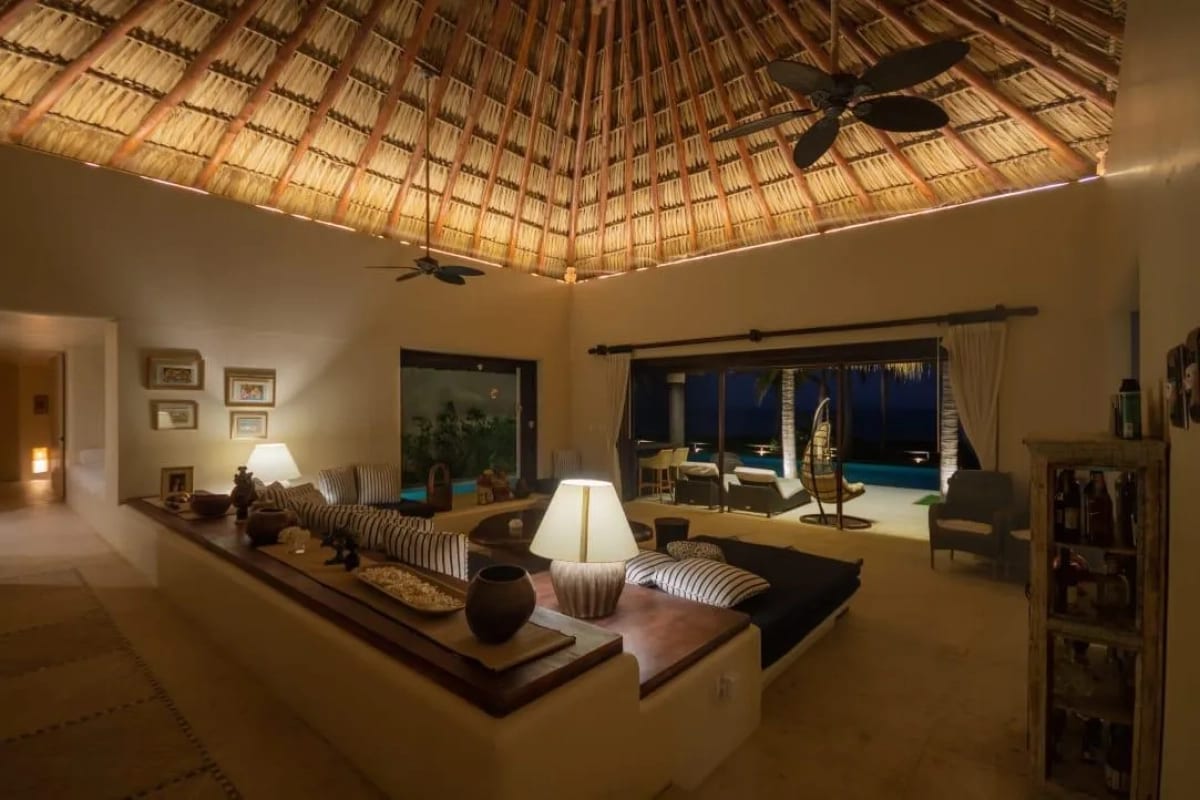 HERMOSA CASA VENTA y RENTA MONTERRICO — Casa vacacional en Venta en Iztapa, Escuintla — foto 9 de 13