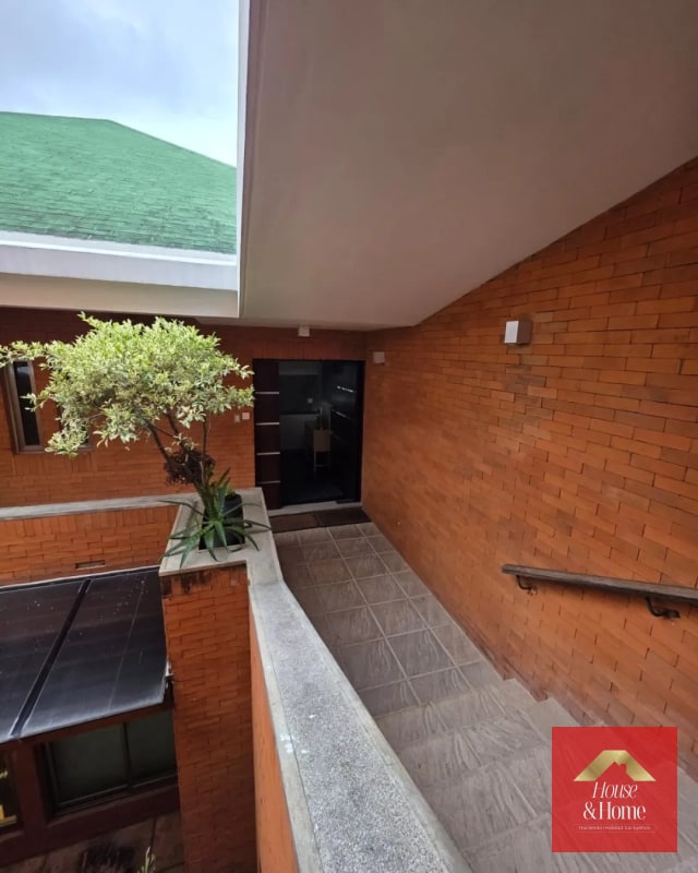 Casa en venta Montebello-km9.5 CAES/ 4 habitaciones - 1