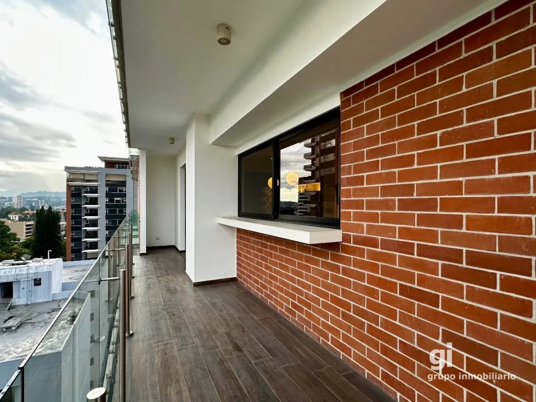 3 dormitorios, cuarto de servicio y sala familiar! — Apartamento en Venta en Zona 10, Guatemala, Ciudad — foto 6 de 14
